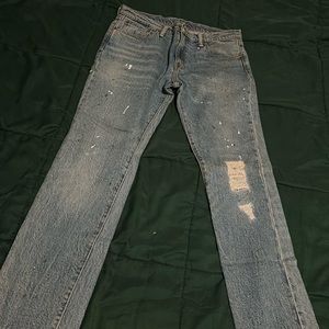 LEVI JEANS SIZE 30 worn only once great condition